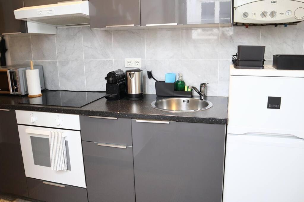 Bloom - Modern One Bedroom Apartment Виена Екстериор снимка